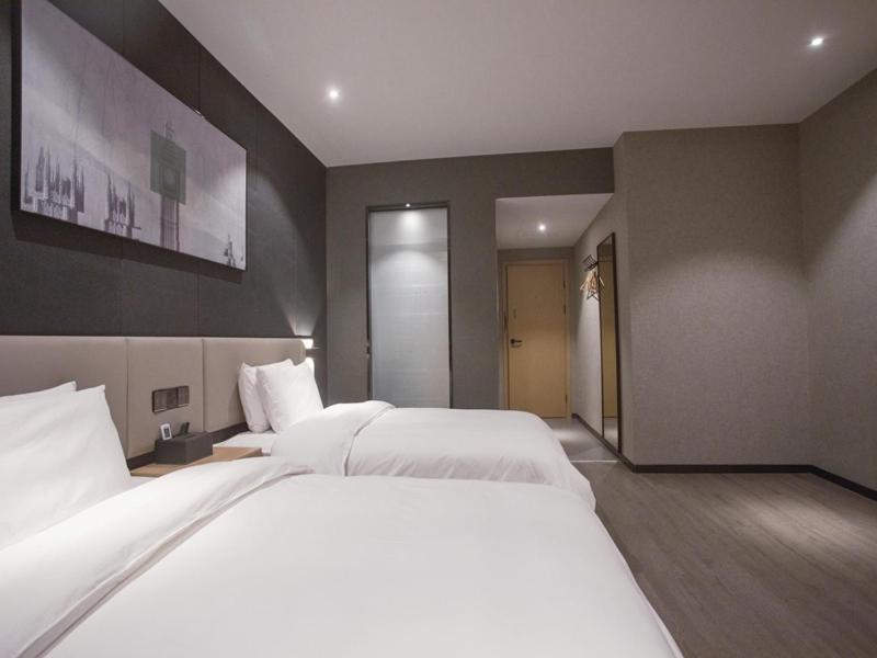 Thank Inn Chain Hotel Hunan Huaihua Hecheng District South High Speed Rail Station Zewnętrze zdjęcie