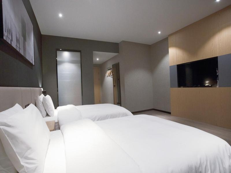 Thank Inn Chain Hotel Hunan Huaihua Hecheng District South High Speed Rail Station Zewnętrze zdjęcie