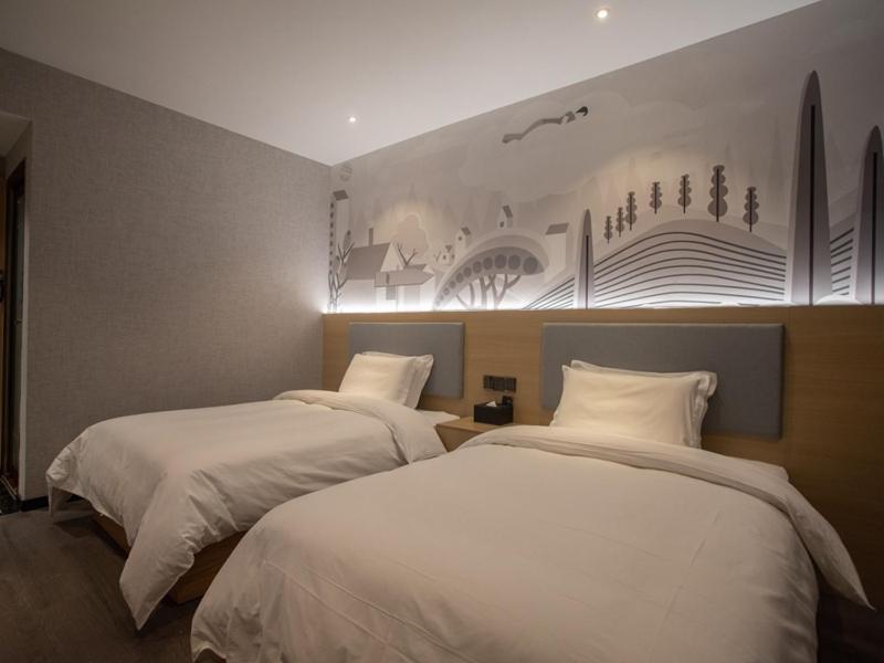 Thank Inn Chain Hotel Hunan Huaihua Hecheng District South High Speed Rail Station Zewnętrze zdjęcie